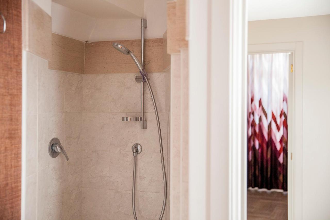 Kasa Lupus B&B Lucera Bagian luar foto